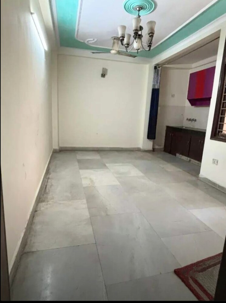 Room, mehrauli gurgaon road 1 Bedroom 550 Sq.Ft. Builder Floor In Mehrauli Gurgaon Road Delhi 8075991