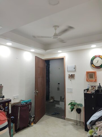 Living Room in 1 BHK Builder Floor at West Delhi – for Rent