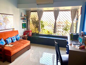 2 BHK Apartment For Rent in Santacruz West