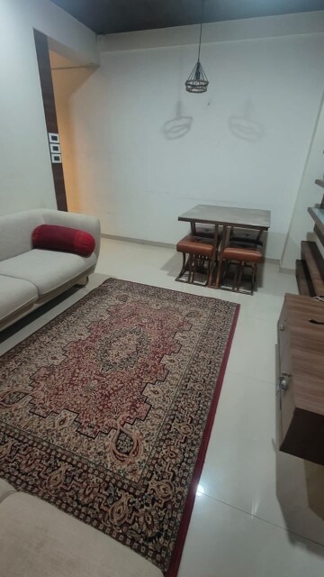 Furnished Amenities in 2 BHK Apartment at Melange Apartment, Santacruz East – for Rent