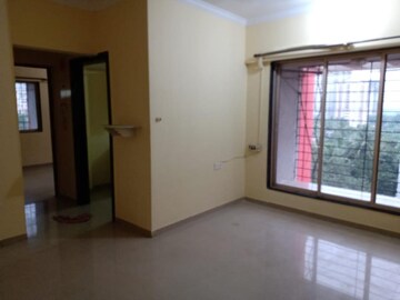 Room in 2 BHK Apartment at Bhoomi Park, Malad West – for Rent
