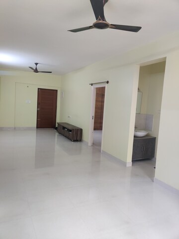 Living Room in 3 BHK Builder Floor at Rambagh – for Rent