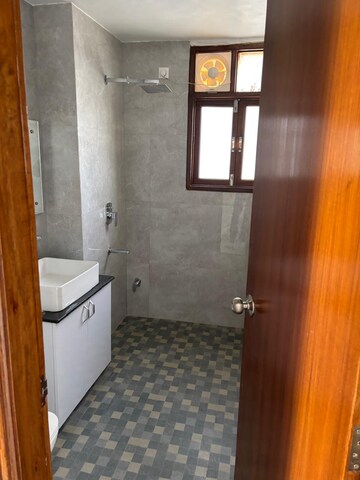 Bathroom in 4 BHK Apartment at The Crew Dos coooperative Housing Society, Manesar – for Rent