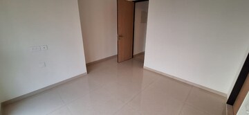 Room in 2 BHK Apartment at Lodha Vista, Lower Parel – for Rent