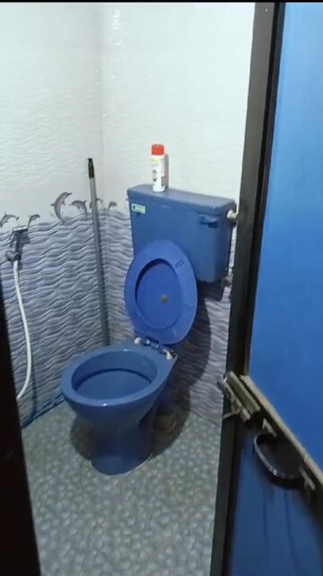 Master Bedroom in 1 BHK Apartment at Goregaon West – for Sale