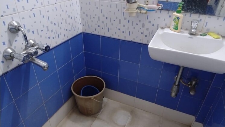 Bathroom, green-acres-ii-chs-ltd 3 Bedroom 845 Sq.Ft. Apartment In Ghodbunder Road Thane 8076217