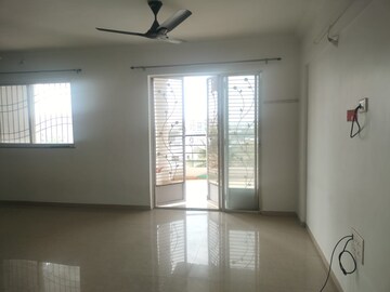 Room in 3 BHK Apartment at Shree Ram Empire, Dhanori – for Rent