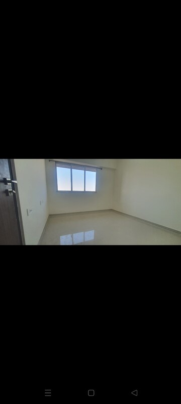 Bedroom in 2 BHK Apartment at Omkar Signet, Malad East – for Rent