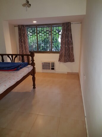 रेसिडेन्शियल फ्लॅट वर्ग फुट फॉर रीसेल इन संताक्रूज वेस्ट मुंबई  8076308