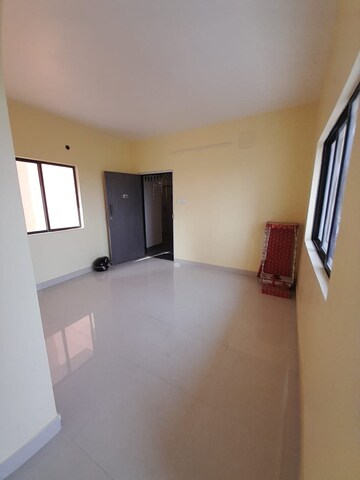 Room in 2 BHK Apartment at DTC Southern Heights, Joka – for Rent