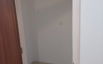 3 BHK Apartment For Rent in Peninsula Salsette 27, Byculla