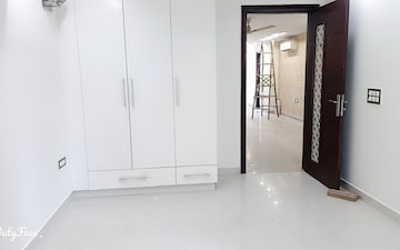 Plot For Sale in Pyramid Palm County, Sector 78