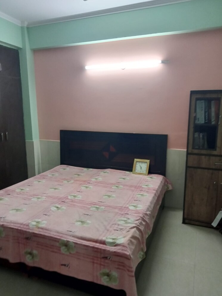 Bedroom, mahagun-mascot 3.5 Bedroom 1895 Sq.Ft. Apartment In Sain Vihar Ghaziabad 8076407