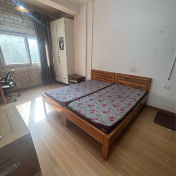 Room in 2 BHK Builder Floor at Sector 23a – for Rent