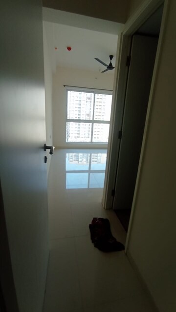 Room in 2 BHK Apartment at Godrej Green Cove, Mahalunge – for Rent