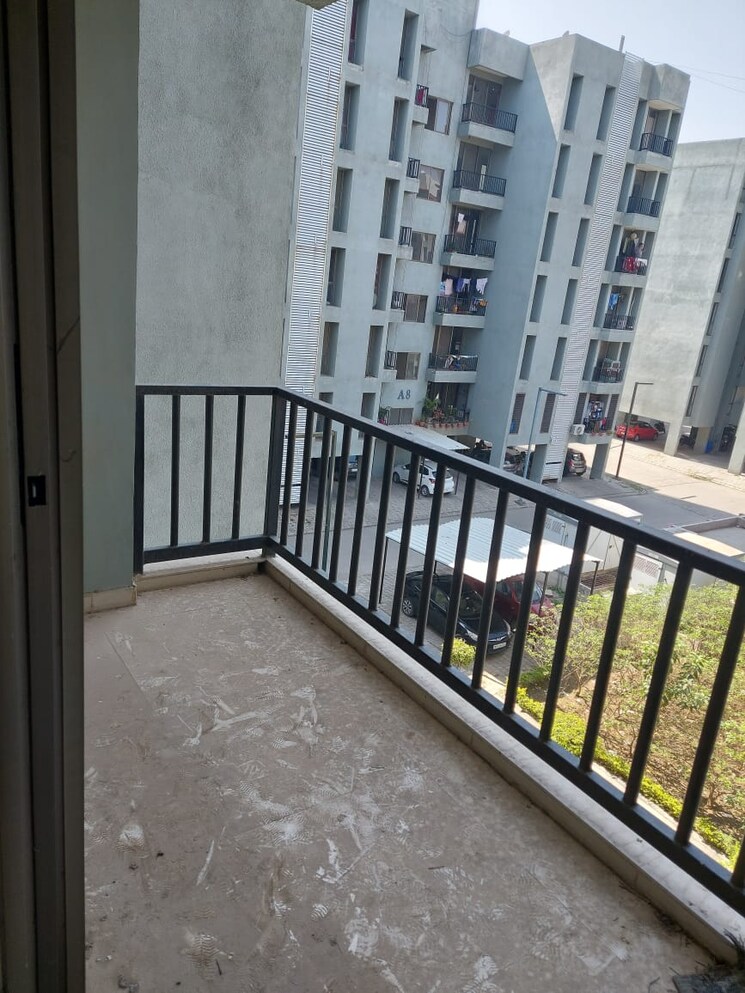 Balcony, jatkhedi 3 Bedroom 1000 Sq.Ft. Apartment In Jatkhedi Bhopal 8076430