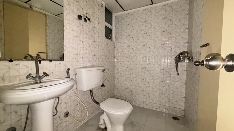 Bathroom, divyansh-flora 2 Bedroom 1055 Sq.Ft. Apartment In Sector 16c Greater Noida Greater Noida 8076458