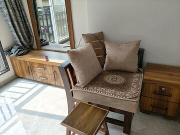 Living Room in 2 BHK Apartment at Thane East – for Rent