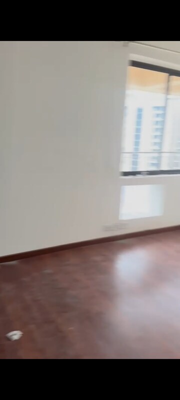 3.5 BHK Apartment For Rent in RG Luxury Homes, Sector 16b Greater Noida