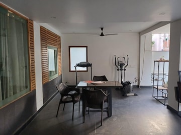 Gym in 1 BHK Apartment at Queens Plaza, Sector 43 – for Rent