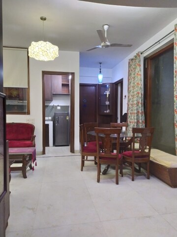 3 BHK Apartment For Rent in RWA Flats Pocket 40 Kalkaji Delhi  8076610