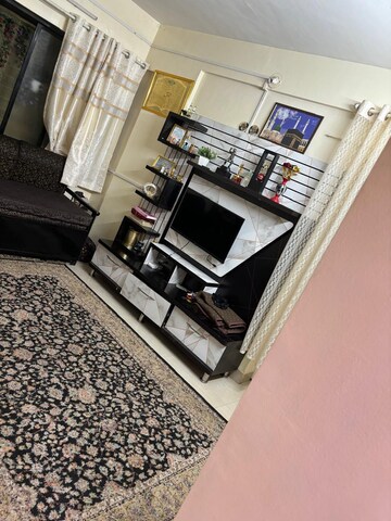 Furnished Amenities in 1.5 BHK Apartment at Modern Pride Apartment, Ganesh Peth – for Sale