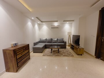 Living Room in 3 BHK Builder Floor at Sector 42 – for Rent