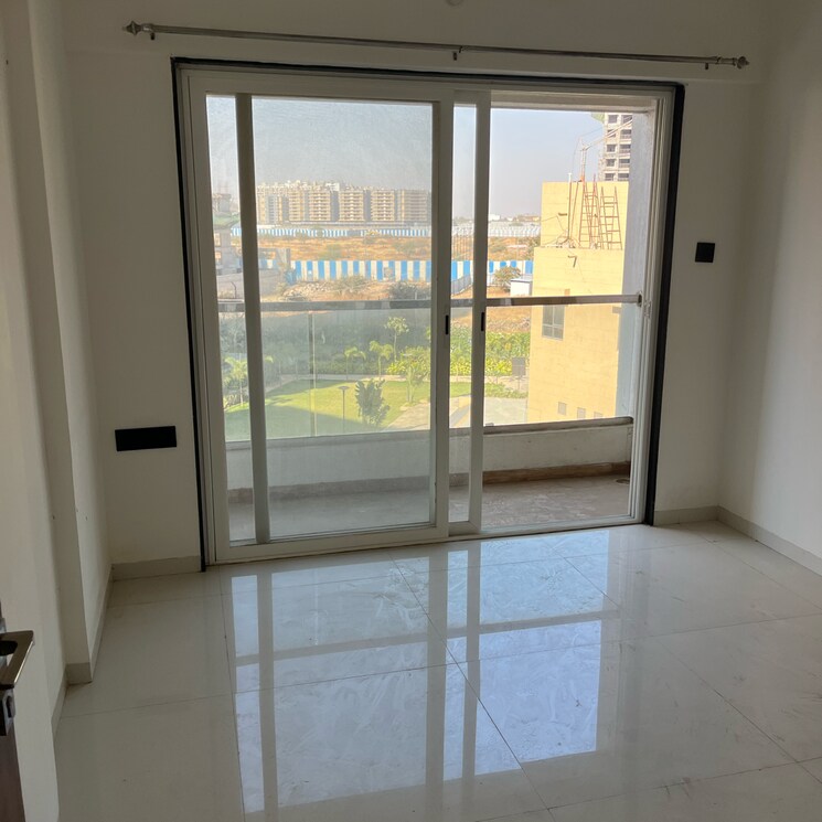 Room, krishna-amorapolis 3 Bedroom 1021 Sq.Ft. Apartment In Madhav Nagar Pune 8076642