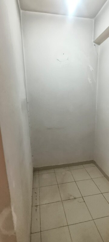 Room in 3 BHK Apartment at DLF New Town Heights I, Sector 90 – for Rent