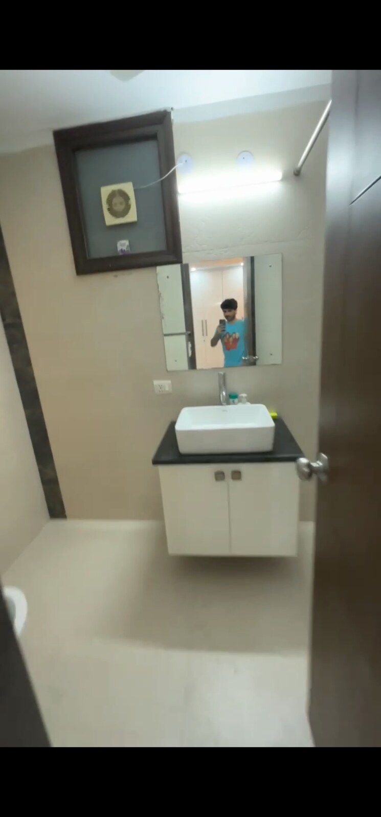 Attached Bathroom, greater kailash ii 3 Bedroom 250 Sq.Yd. Builder Floor In Greater Kailash ii Delhi 8076651