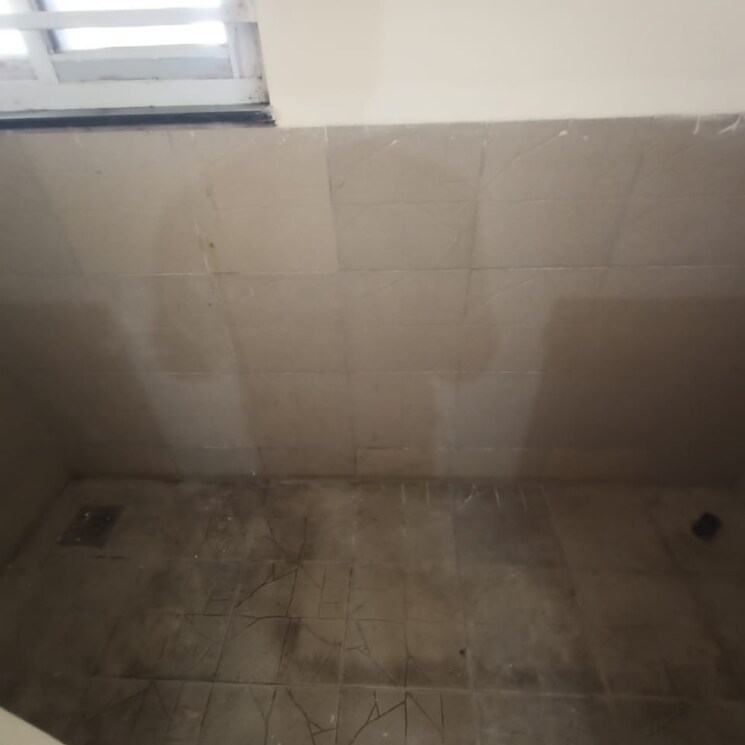 Bathroom, nandan-euphora 3 Bedroom 1500 Sq.Ft. Apartment In Tingre Nagar Pune 8076661