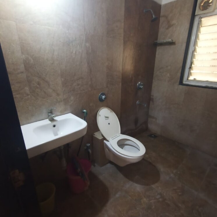 Bathroom, nandan-euphora 3 Bedroom 1500 Sq.Ft. Apartment In Tingre Nagar Pune 8076661