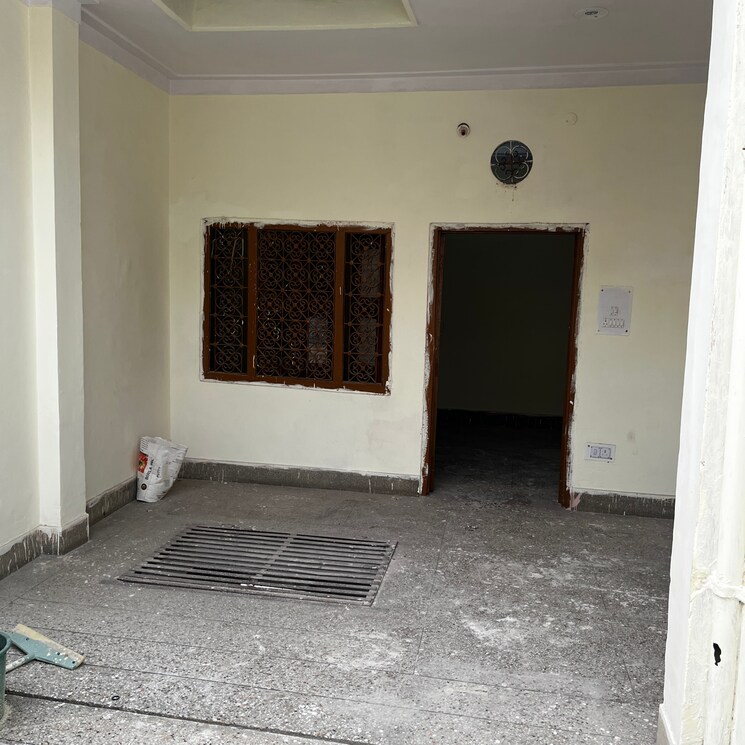 undefined, shahdara 4 Bedroom 50 Sq.Yd. Independent House In Shahdara Delhi 8076662