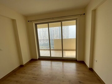Room in 3 BHK Apartment at Bestech Park View Sanskruti, Sector 92 – for Rent
