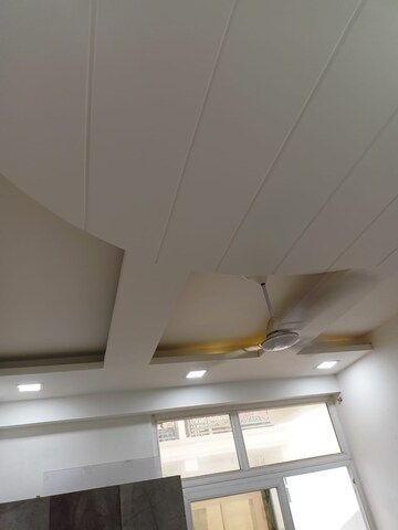 Furnished Amenities in 3 BHK Villa at Upsidc Site B – for Sale