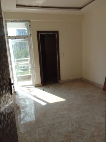 Room in 3 BHK Villa at Upsidc Site B – for Sale