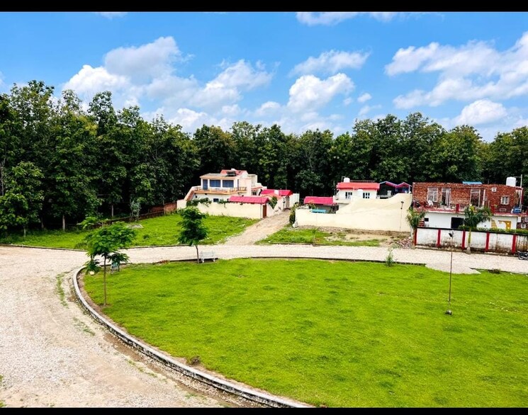 Garden, dehradun cantt  816 Sq.Yd. Plot In Dehradun Cantt Dehradun 8076729