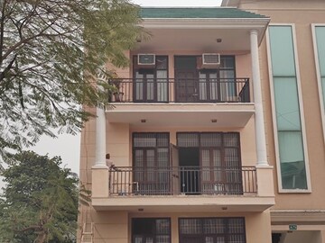 3 BHK Builder Floor – Exterior View View at Sector 14 - for Sale