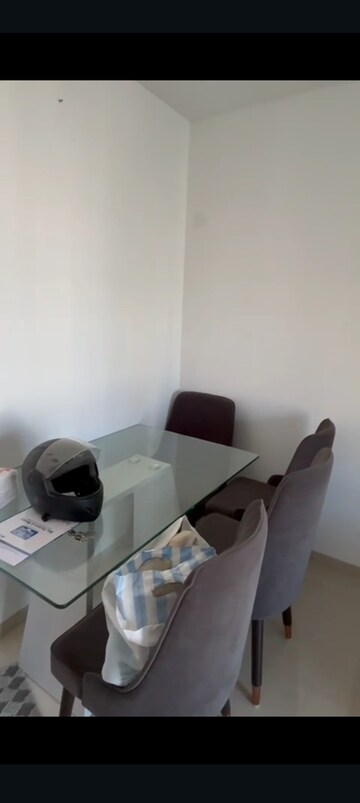 Team Area in 2 BHK Apartment at Dimple 19 North, Kandivali West – for Rent