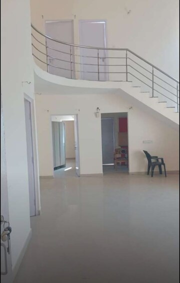 Building Lobby in 3 BHK Apartment at Alaknanda Apartment Gomti Nagar, Gomti Nagar – for Rent
