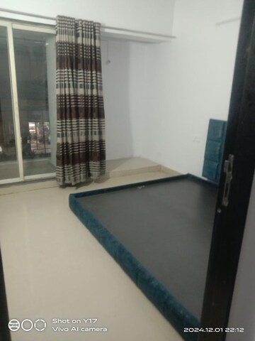 Bedroom in 2 BHK Apartment at Evershine Woods, Mira Road – for Rent