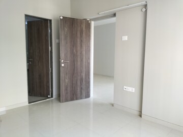 Room in 2 BHK Apartment at Harasiddh Viraaj, Malad East – for Rent