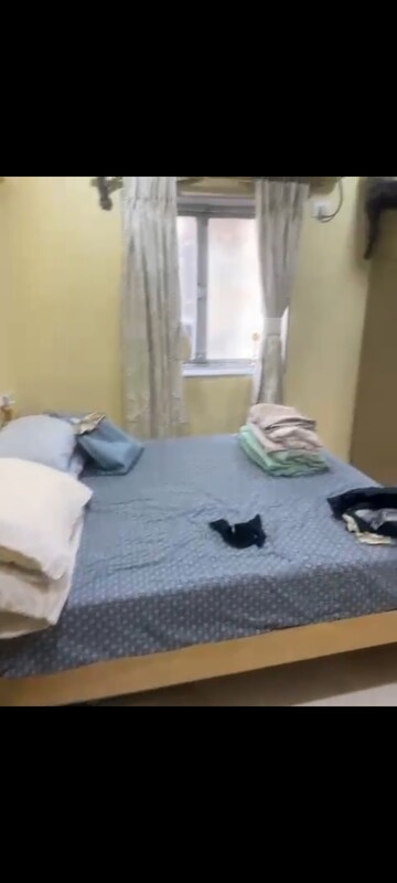 Master Bedroom in 2 BHK Apartment at Neel Sagar Apartment Pali Hill, Bandra West – for Rent