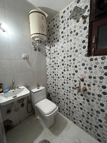 Bathroom in 2 BHK Builder Floor at Saket – for Rent