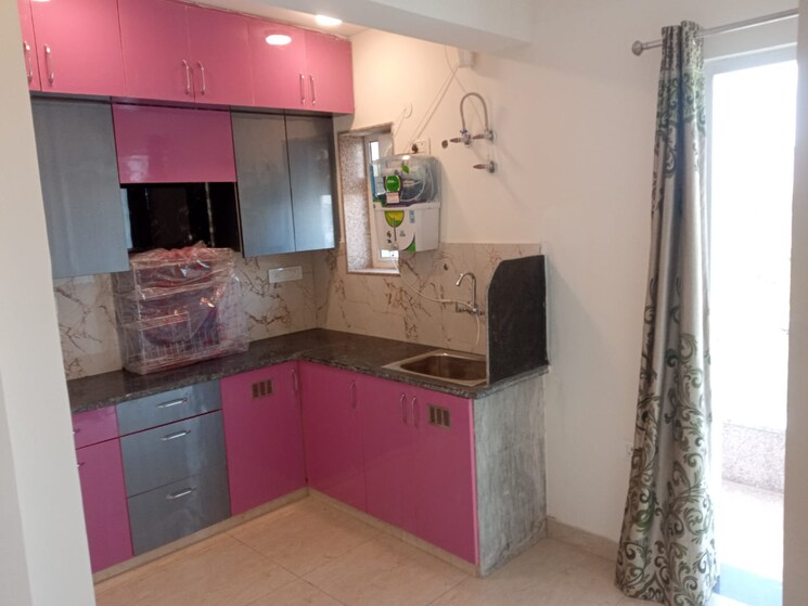 Kitchen, dlf-city-gurgaon 1 Bedroom 104 Sq.Yd. Builder Floor In Sector 27 Gurgaon 8076919