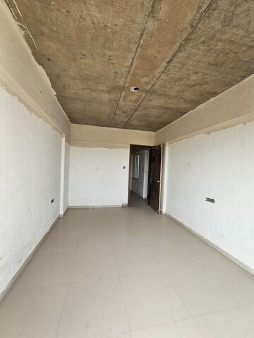 Room in 3 BHK Apartment at Indira Nagar – for Sale