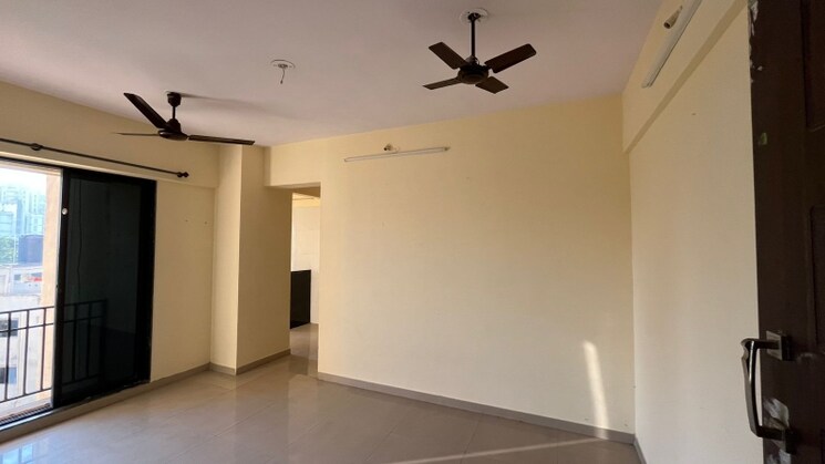 Room, owale 2 Bedroom 530 Sq.Ft. Apartment In Owale Thane 8077034
