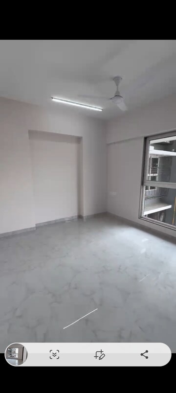 Room in 1 BHK Apartment at Rizwan Manzil, Jogeshwari West – for Rent