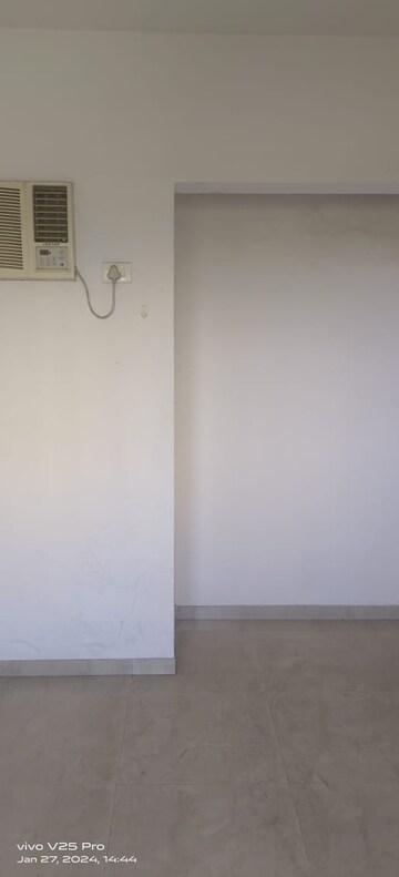 1.5 BHK Apartment For Rent in Lodha Casa Rio, Dombivli East