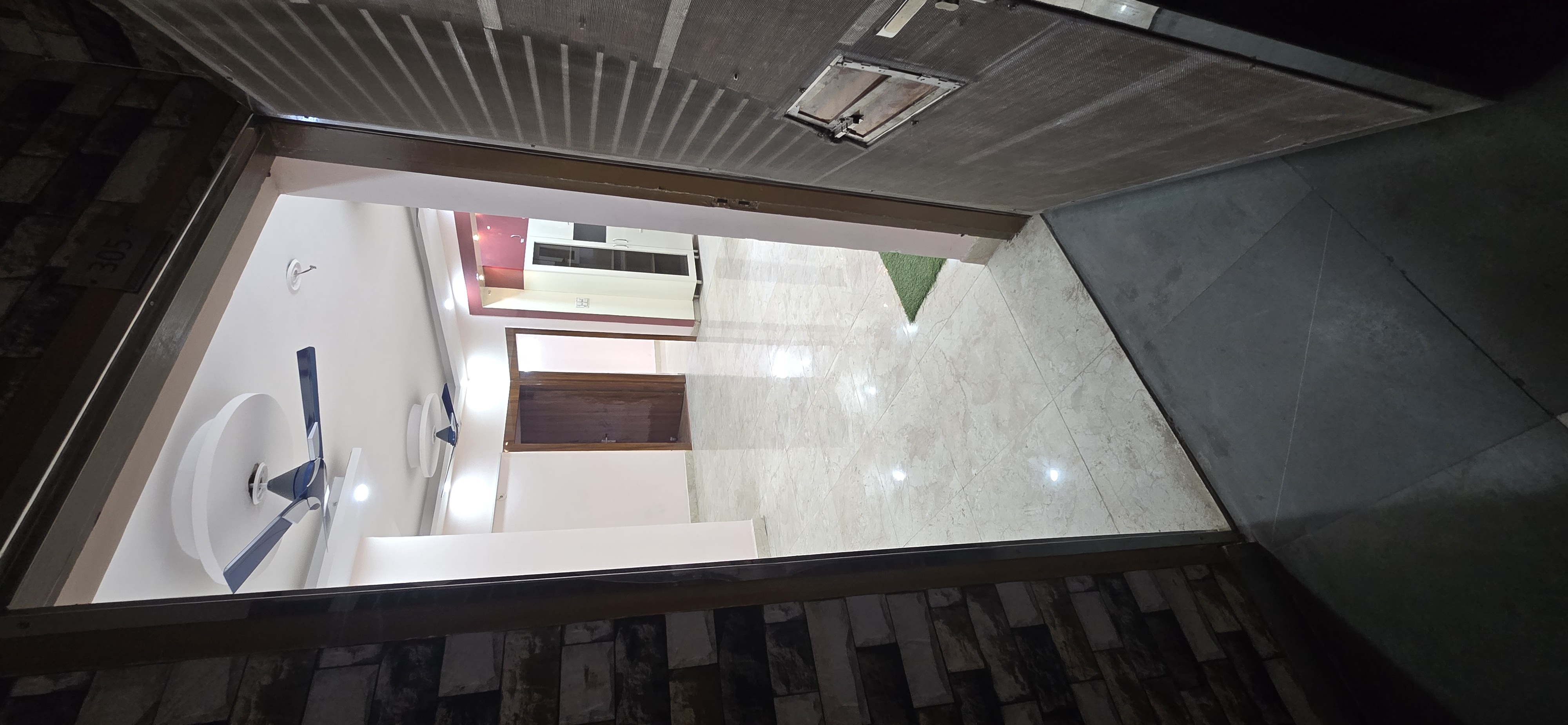 2.5 BHK + Study Room 1225 Sq.Ft. Apartment in Amrapali Leisure Park